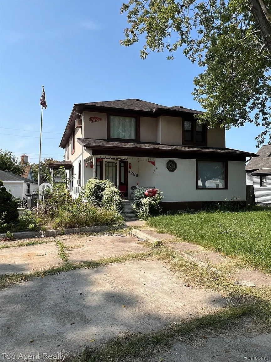 4288 W Jefferson Ave photo 1