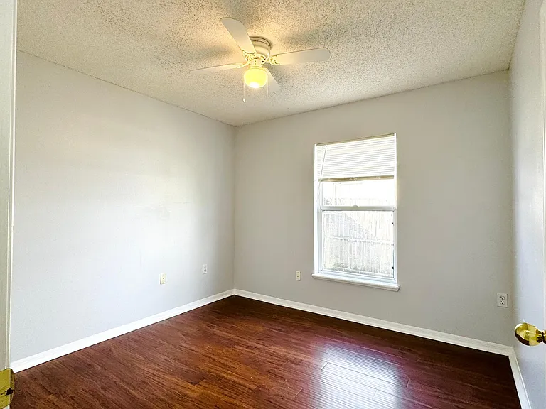 508 Pointe Allyson Way — Photo 15