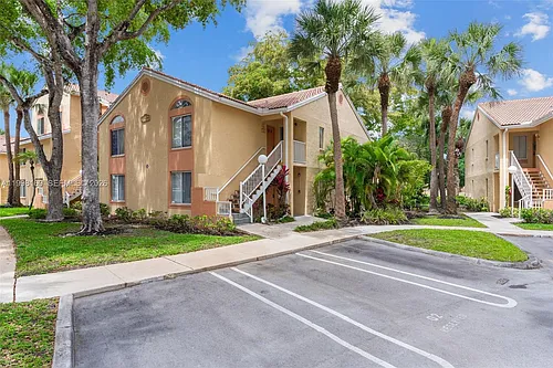 1139 Coral Club Dr #1139 Photo 1
