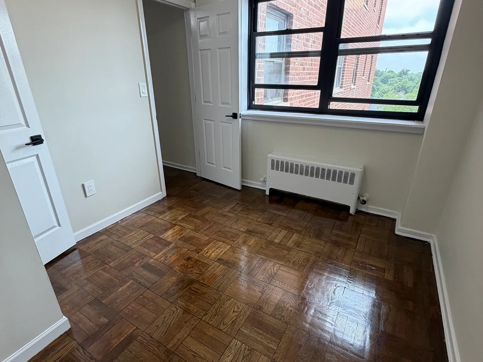 2 bed, 800 sqft, $2,150 — Photo 4