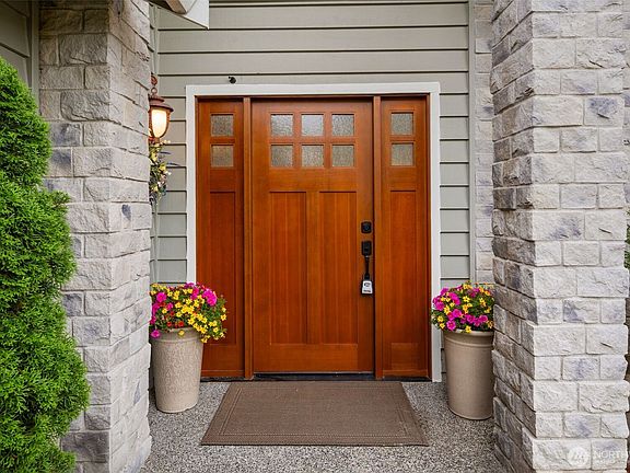 4th image of 15304 67th Drive SE