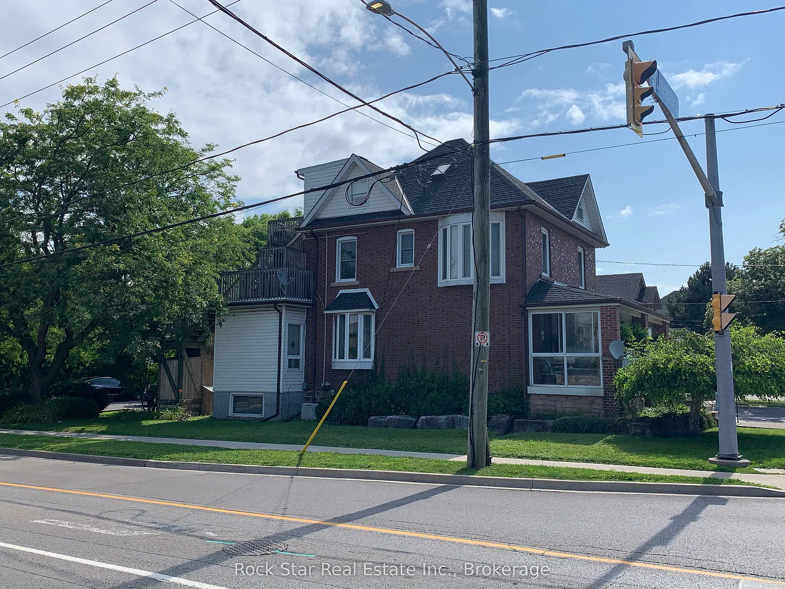 1 bed, $1,425 — Photo 3