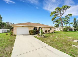 3490 Roslyn Rd, Venice, FL 34293