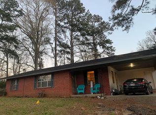 501 Pine St, Raleigh, MS 39153