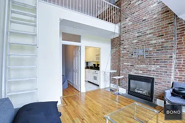 Rented by Bond New York