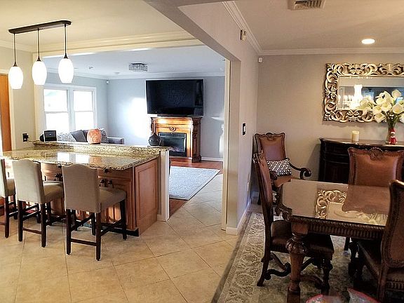 5th image of 20 Redwood Ln