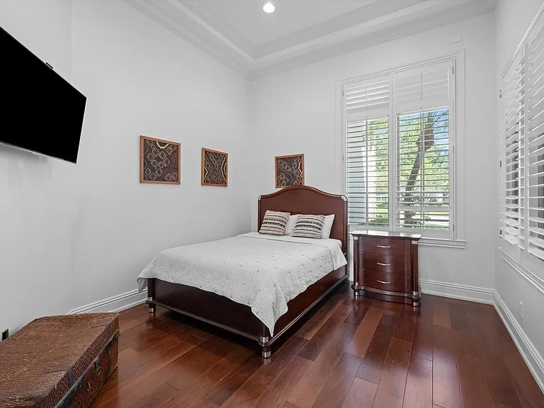 12200 Sunnydale Dr — Photo 34