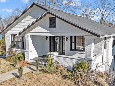 100 Brevard Rd, Asheville, NC, 28806
