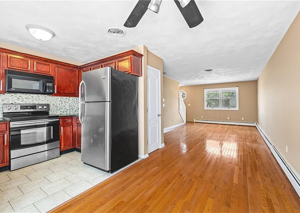 1st image of 84 Sunflower Cir #105