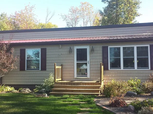 120 Chipman Ln, Sandy Creek, NY 13145