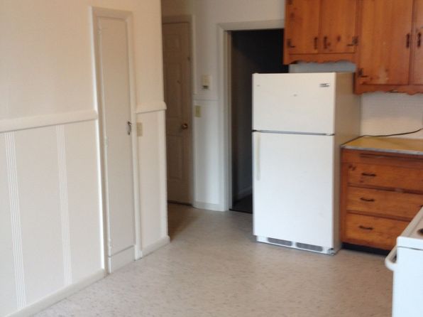54 Main St APT 2