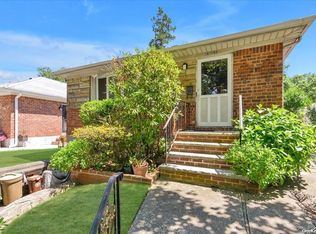 262-08 60th Rd, Little Neck, NY 11362
