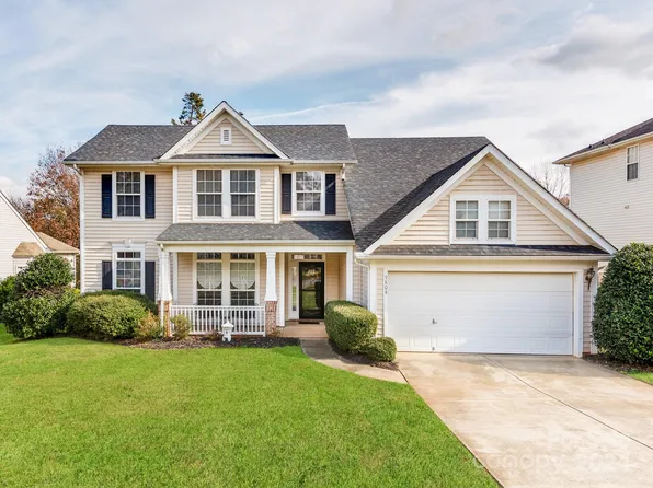 9808 Spring Park Dr, Charlotte, NC 28269