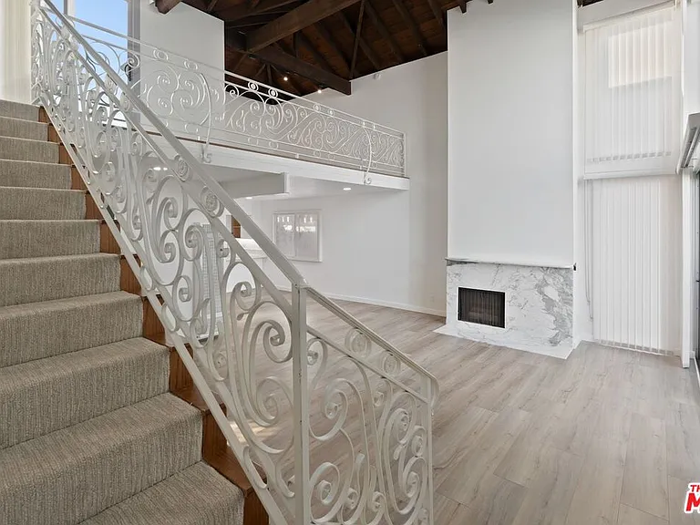 122 Buccaneer St #3 — Photo 5