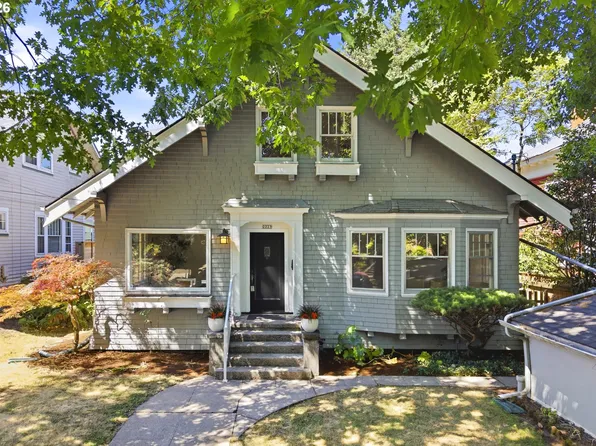 2223 NE 16th Ave, Portland, OR 97212