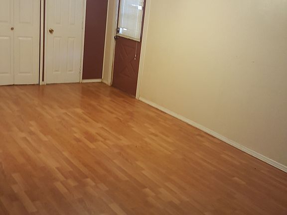5th image of 505 W Magnolia Ave