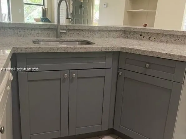 9999 Summerbreeze Dr APT 1105, Fort Lauderdale, FL 33322