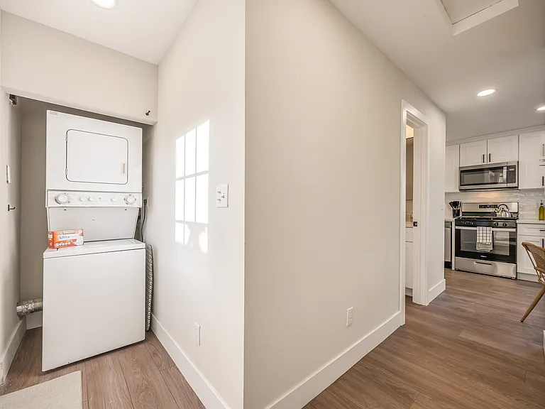 8202 Beaver Lake Dr #ADU — Photo 13