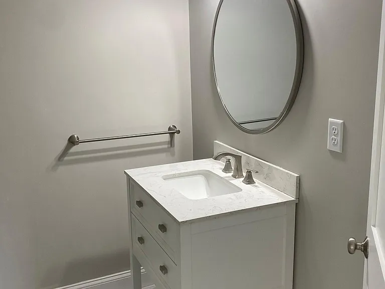 10 Mechanic St — Photo 11