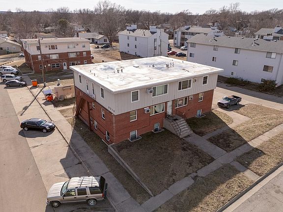 4th image of 5206 SW 23rd St #5215-5216