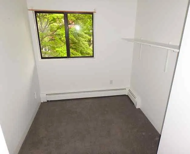 17 Lee St — Photo 2
