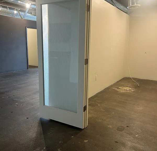 2404 Wilshire Blvd #11D — Photo 7