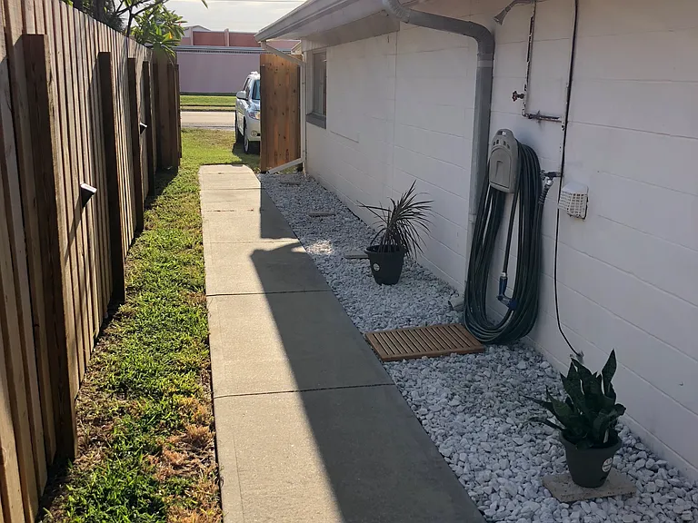 657 S Orlando Ave #2 — Photo 11