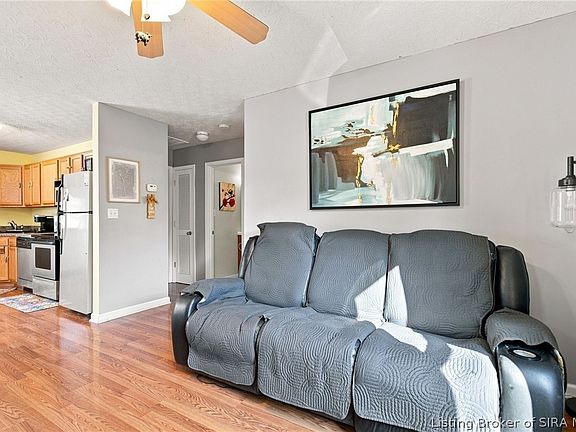 5th image of 8903 Prospect