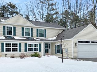 52 Windward Pointe Dr #29, Wells, ME 04090