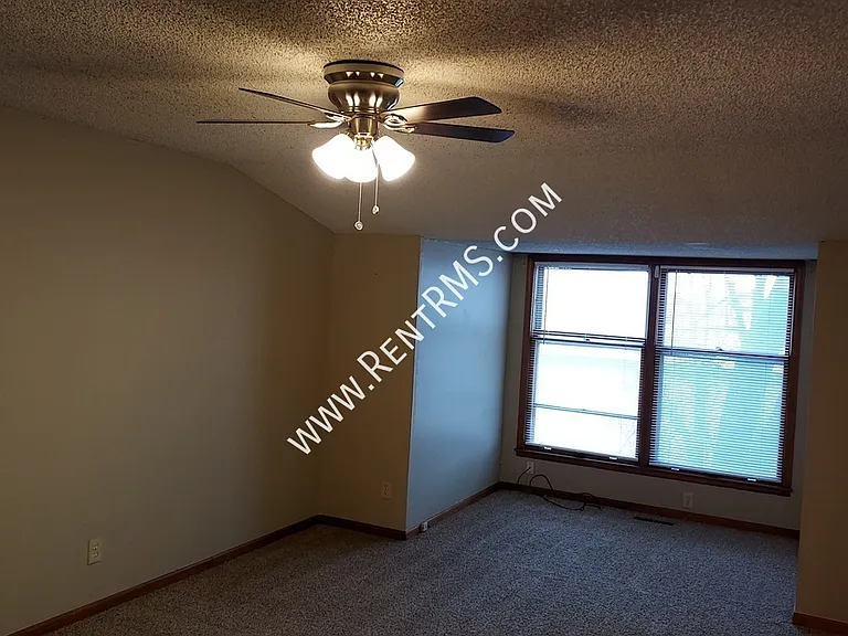 5733 SW 20th St — Photo 27