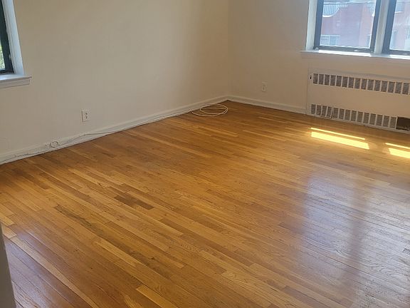 4th image of 73-01 41st Ave #3F