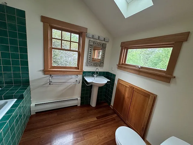 651 College Ave — Photo 20