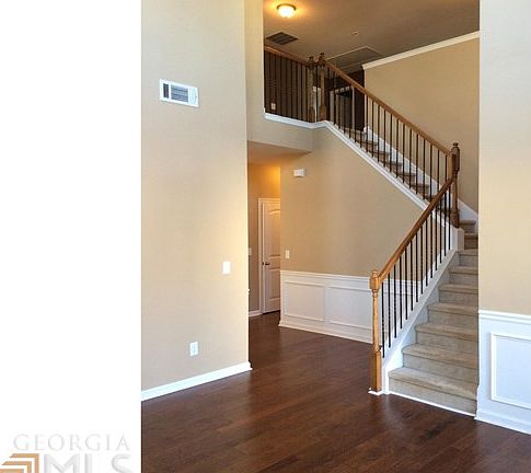 3rd image of 5205 Chattanooga Way