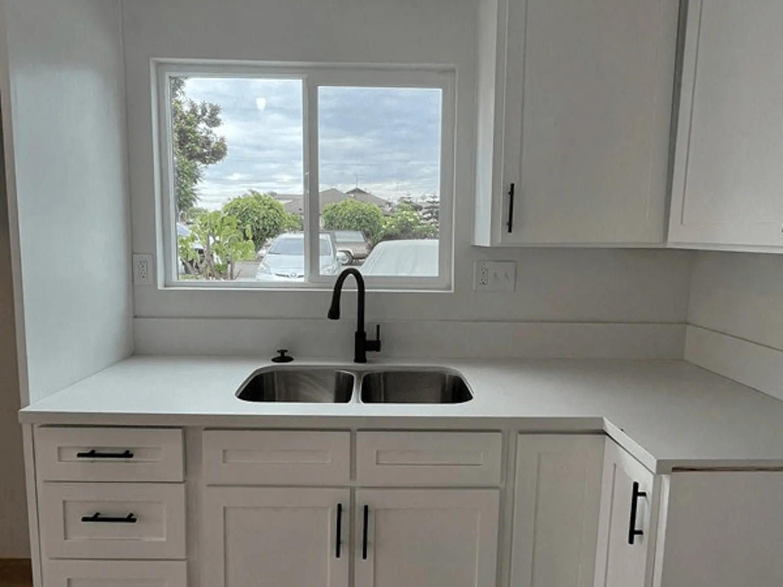 2519 E. Monroe St. — Photo 1