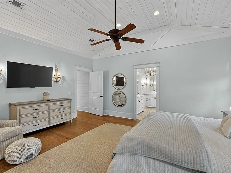 1030B Village Oaks Ln — Photo 26