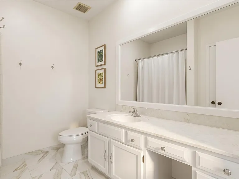 384 Wilcrest Dr #384 — Photo 16