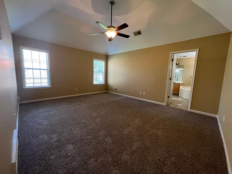9150 Hervay Cv — Photo 17