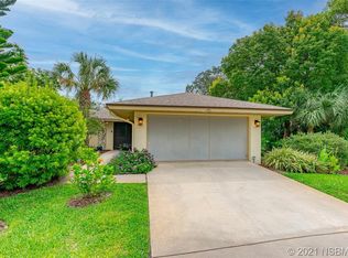 262 Canterbury Cir, New Smyrna Beach, FL 32168