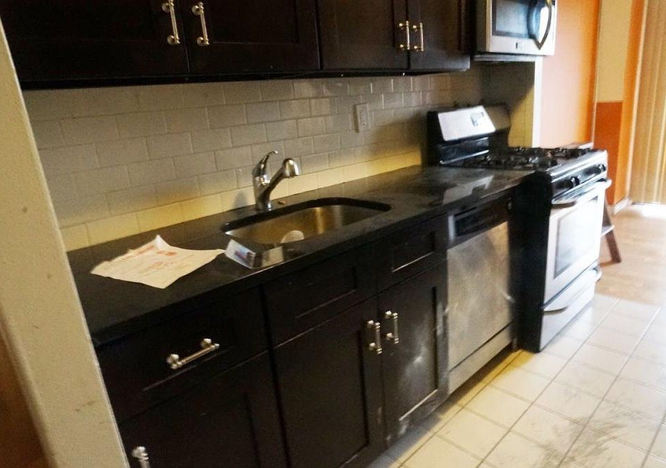2nd image of 1701 Eastburn Ave APT 6