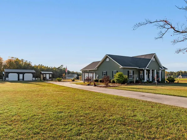 5200 Joyner Swamp Rd., Galivants Ferry, SC 29544
