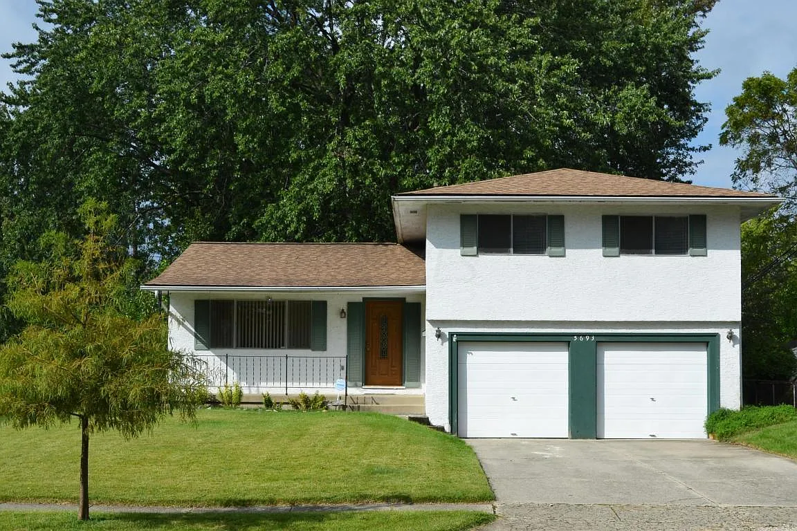 5693 Cypresswood Rd photo 1
