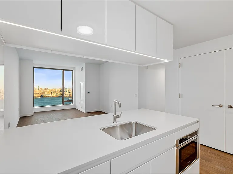 99 Hudson St #4502 — Photo 9