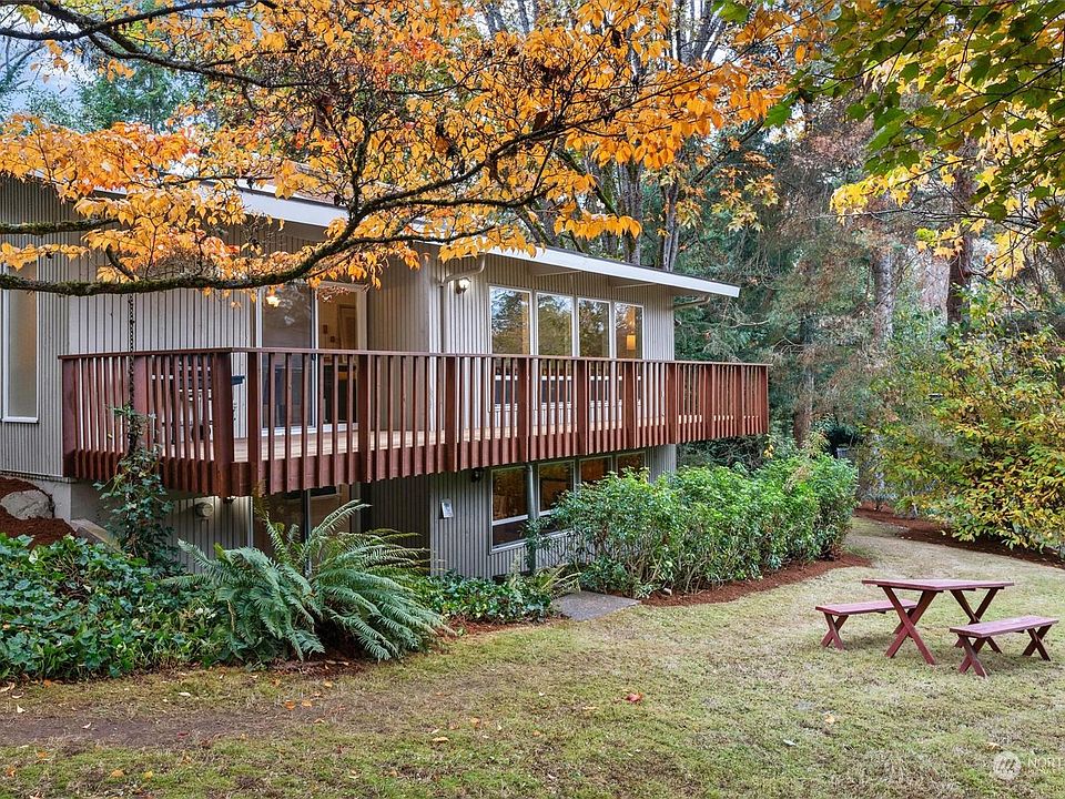 1st image of 19465 Marine View Dr SW