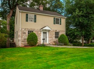 146 Johnson Rd, Scarsdale, NY 10583