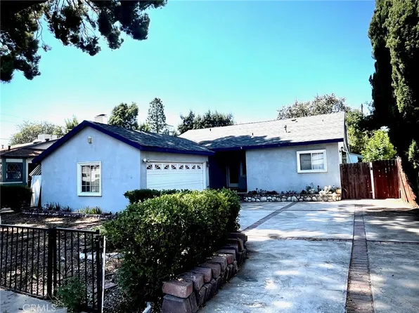 7507 Topeka Dr, Reseda, CA 91335