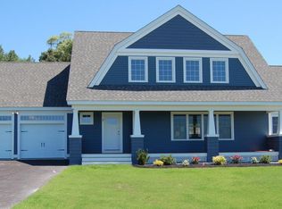 10 Garland Woods, Pelham, NH 03076