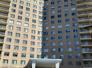 7061 N Kedzie Ave Suite 115, Chicago, IL 60645