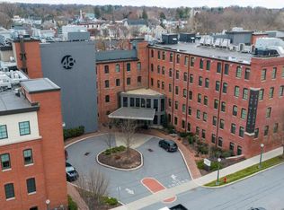 48 N Broad St #205, Lititz, PA 17543