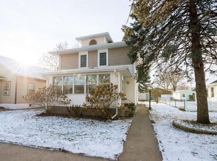 1707 Wood St, La Crosse, WI 54603