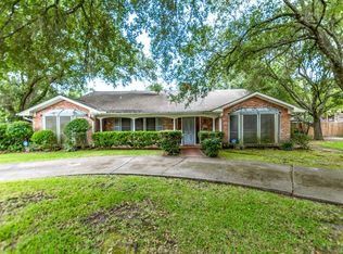 1803 Southwood Dr, Baytown, TX 77520